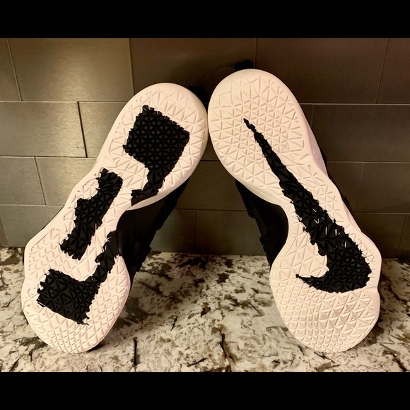 Nike LeBron Soldier XI 11 SRG BN 897646 004 - Picture 6 of 8